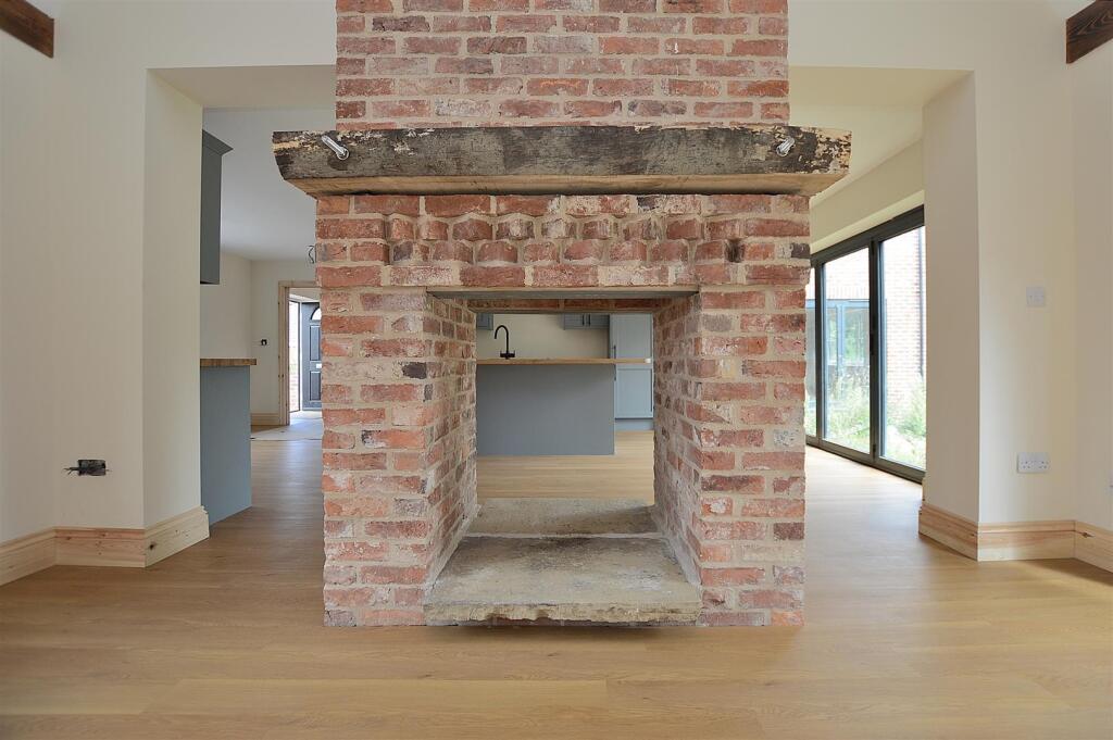 108 Horncastle Road, Woodhall Spa photo 4