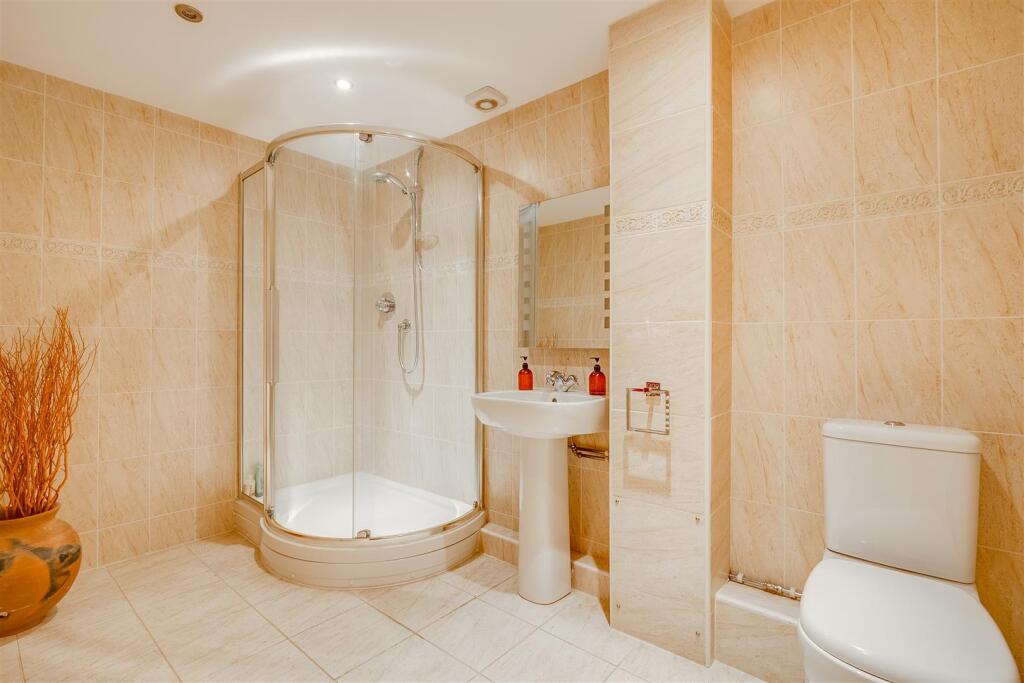 Additional image 13 of Chestnut Walk, Welwyn, AL6