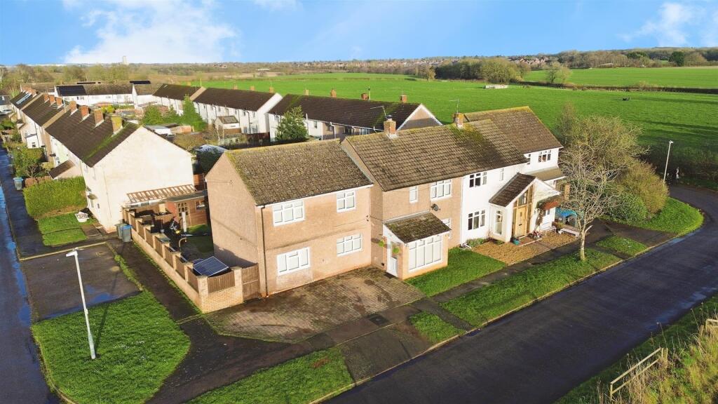 Main image of property: The Ryelands, Lawford Heath, Rugby
