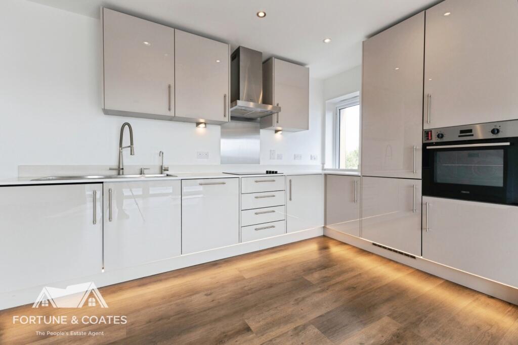 Apartment in Chelmsford - More