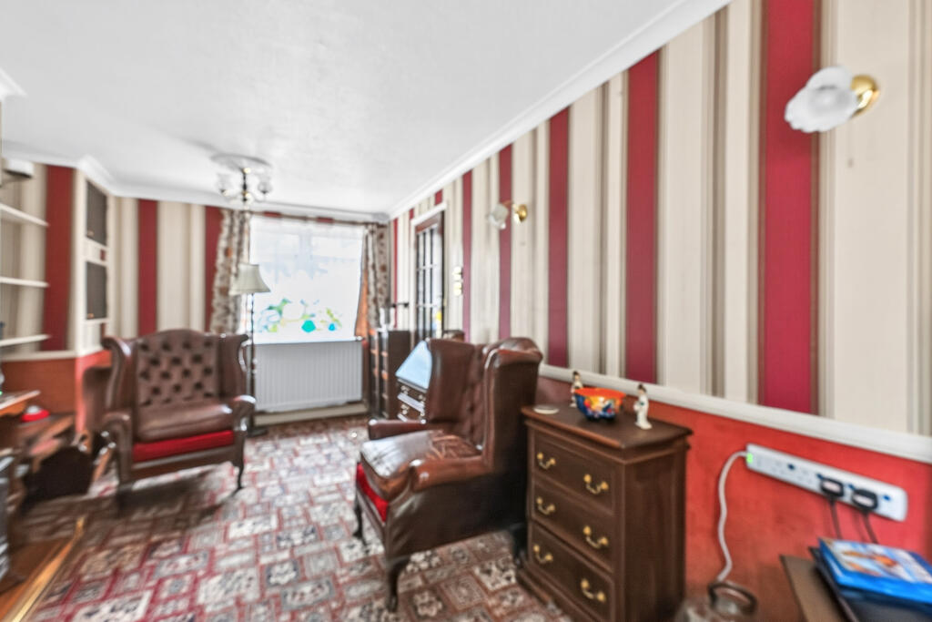 House in Rochester, Kent - View 4