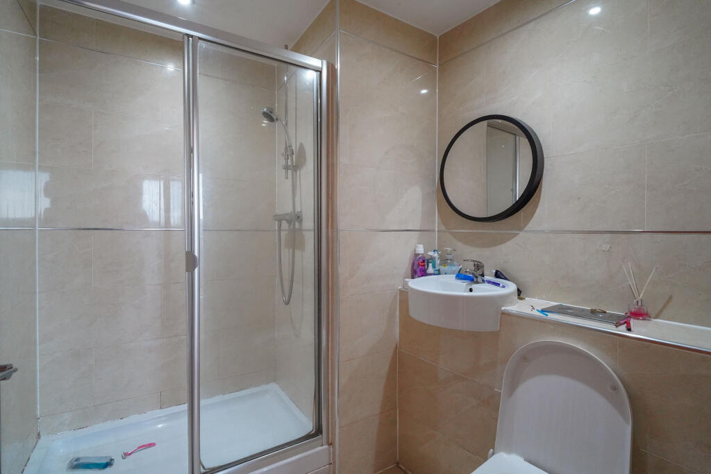 Apartment in Bradford, Little Germany, Barkerend - More