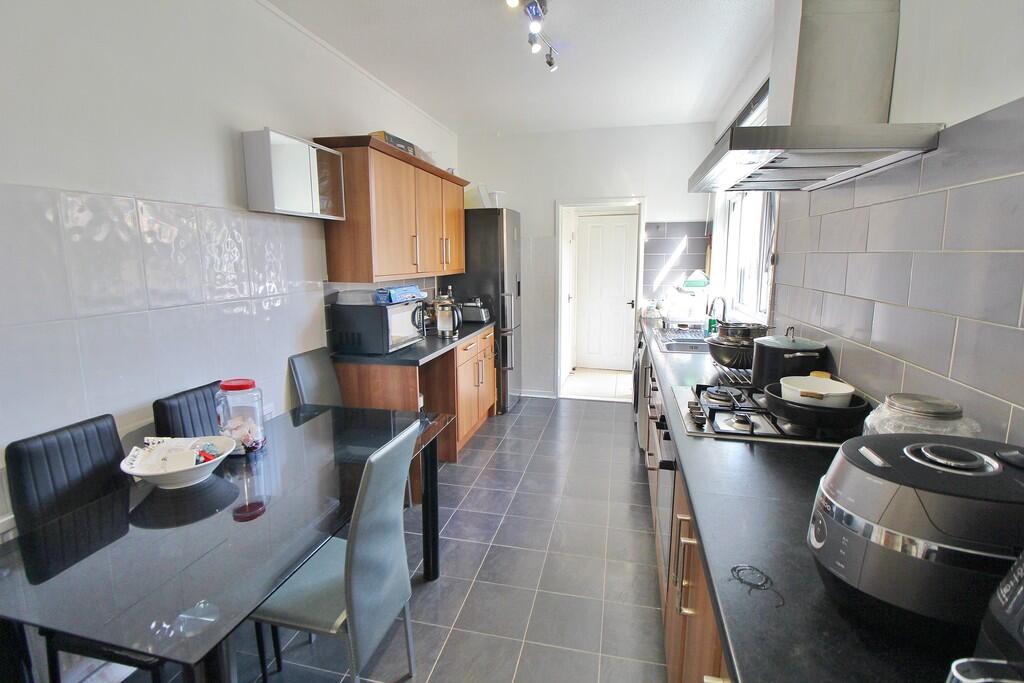 House in Portsmouth - More