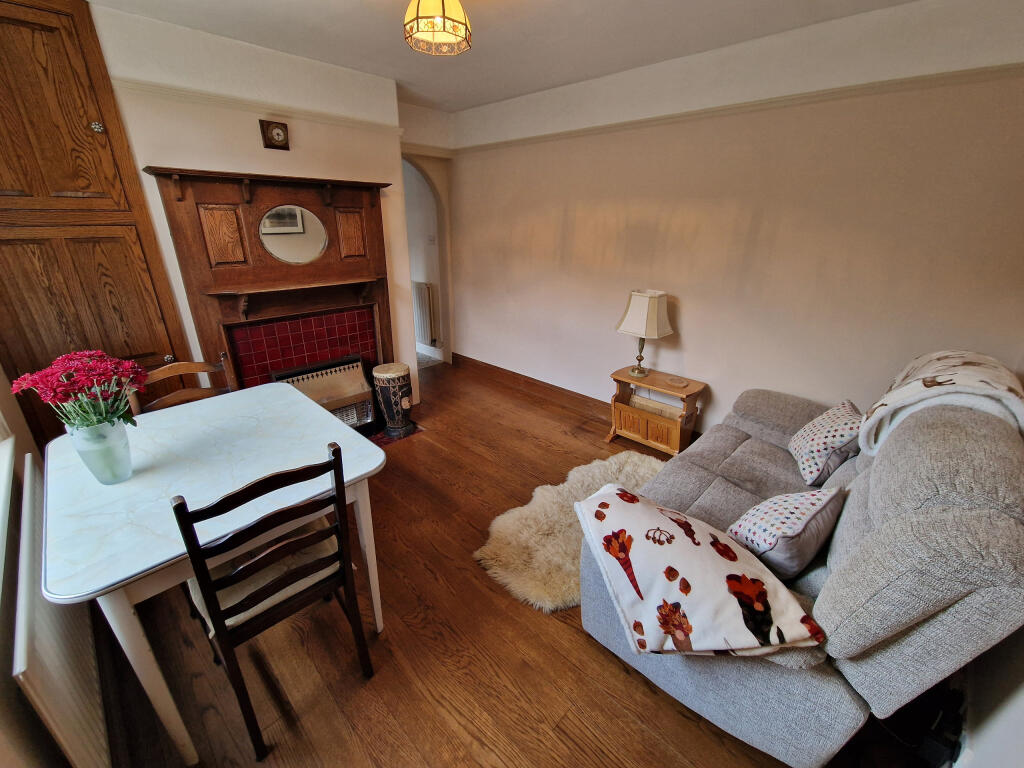 Additional image 4 of St. Michaels Avenue, Yeovil, Somerset, BA21 4LD