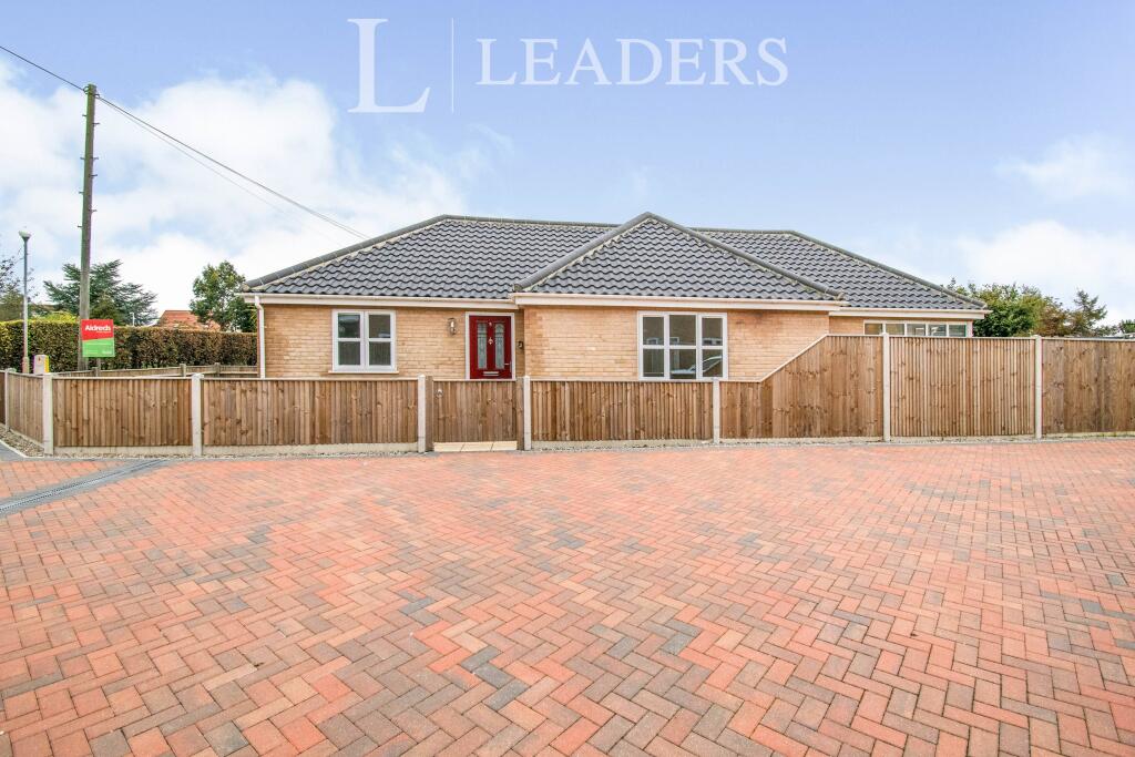 Main image of property: Beccles Road, Bradwell, Great Yarmouth, NR31