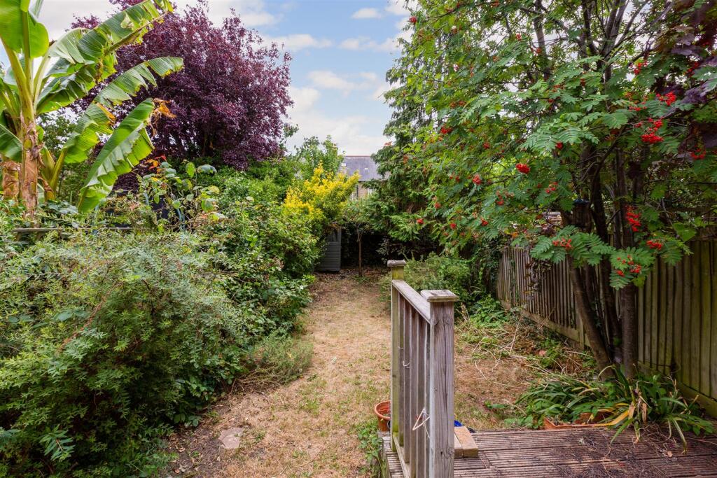 Pendarves Road, West Wimbledon, SW20 photo 3