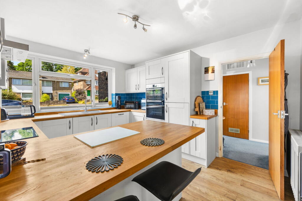 House in Redhill - View 4