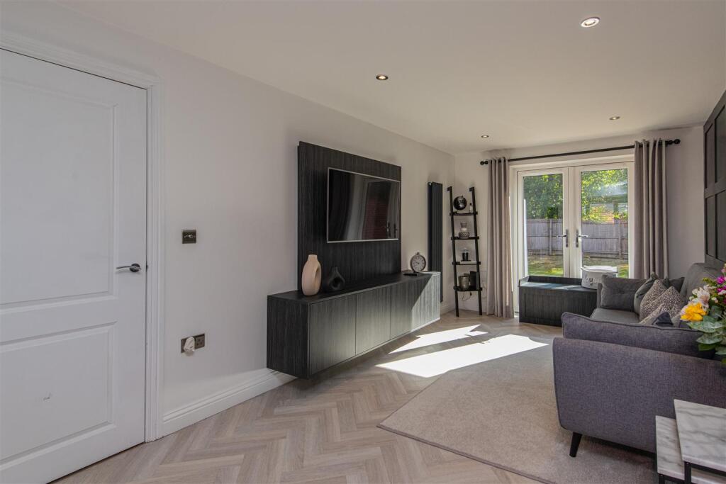 Perkins Close, Great Oakley, Corby photo 4