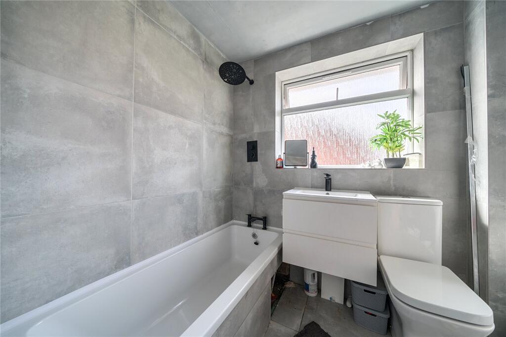 House in Tewkesbury - More