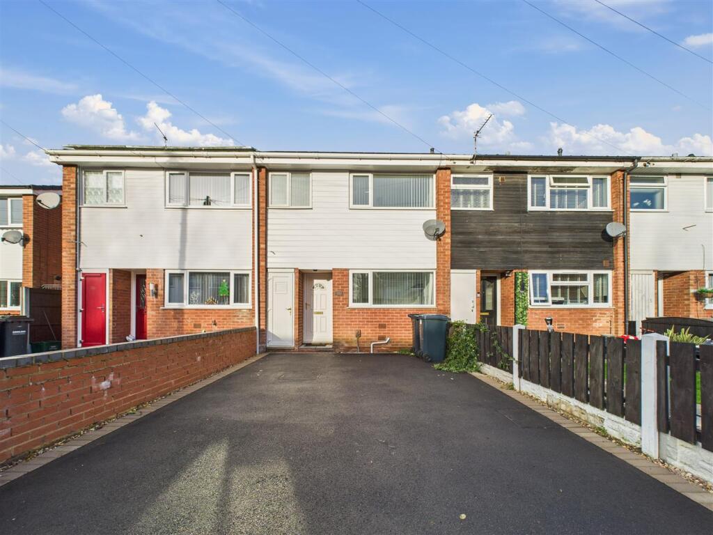 Main image of property: Valeside Gardens, Colwick, Nottingham