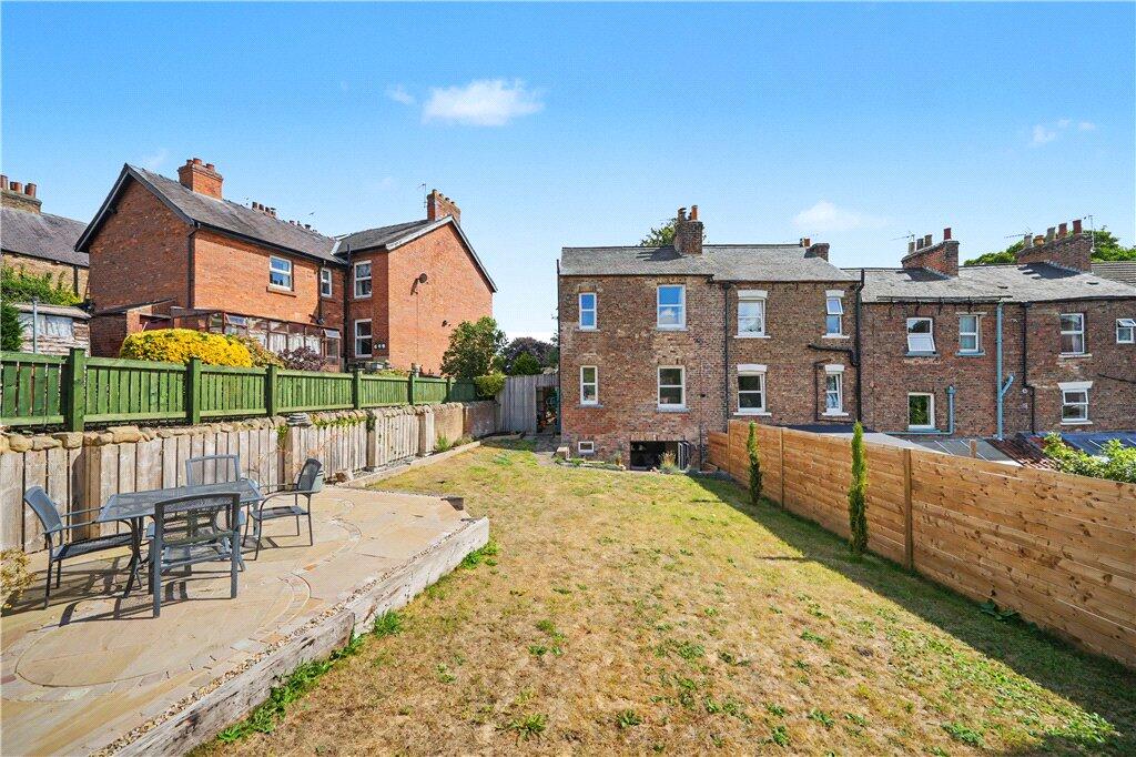 House in Ripon, North Yorkshire - More