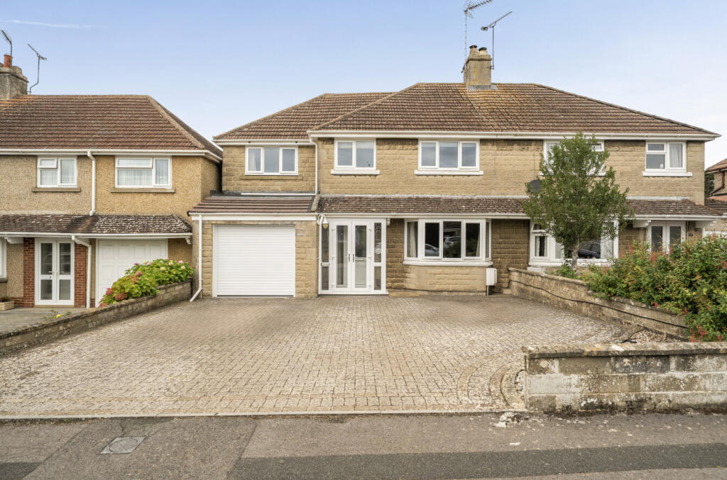 Main image of property: Berkeley Road, Wroughton, Swindon, SN4