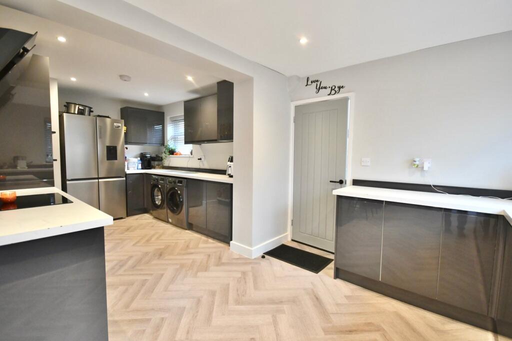 4, Cedar Way, West Lynn, King's Lynn, PE34 photo 4