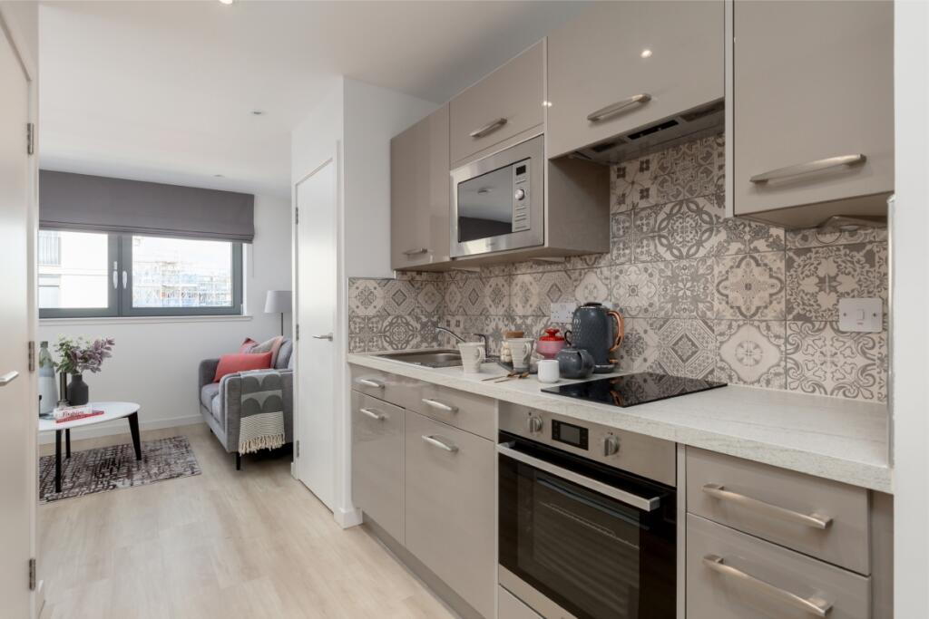 Main image of property: Canal Walk Edinburgh EH3