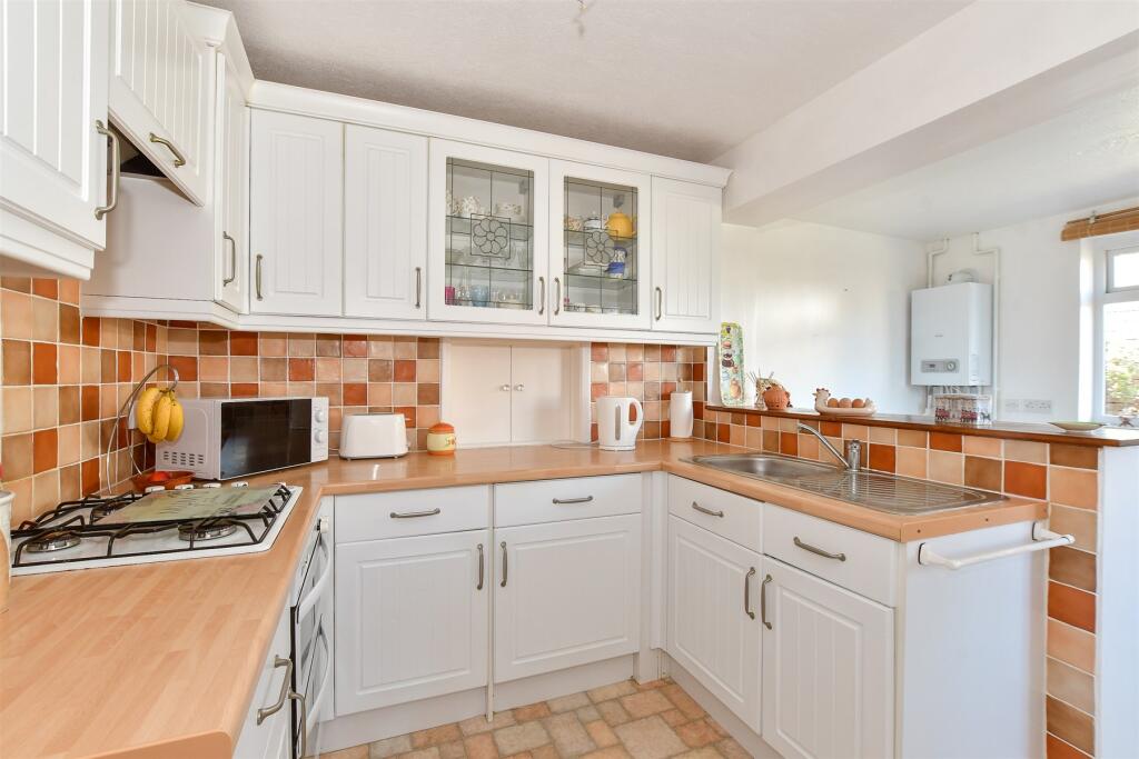Haven Crest, Brading, Sandown, Isle of Wight - View 2