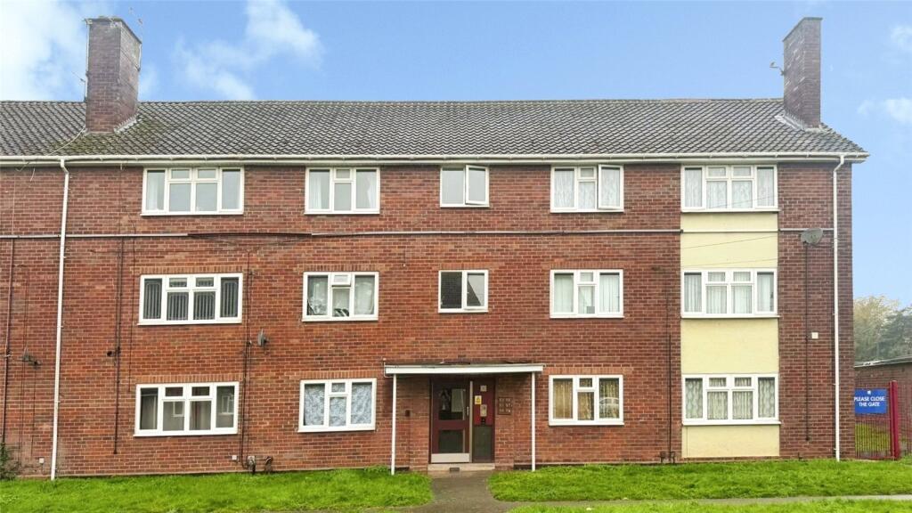 Main image of property: Lawnswood Avenue, Parkfields, Wolverhampton, West Midlands, WV4