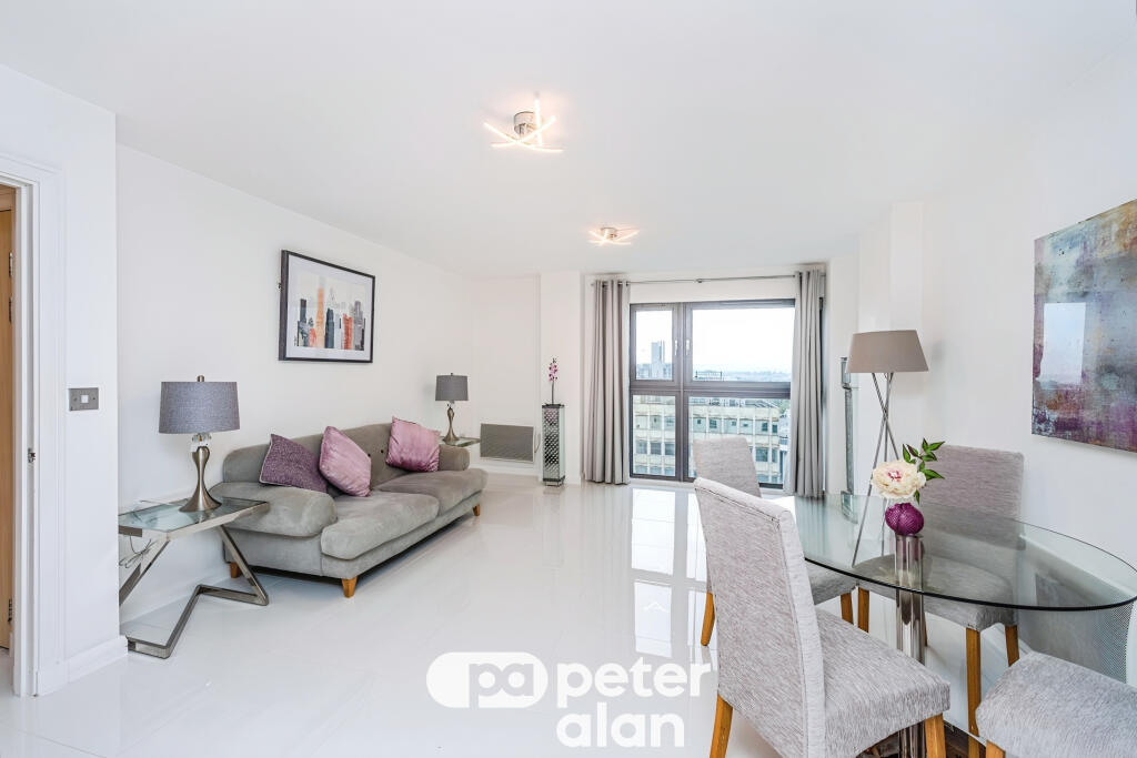 Apartment in Cardiff - View 4