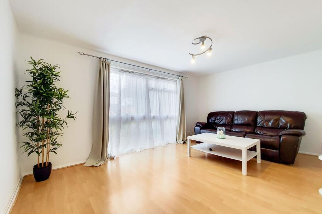 Apartment in London - View 4