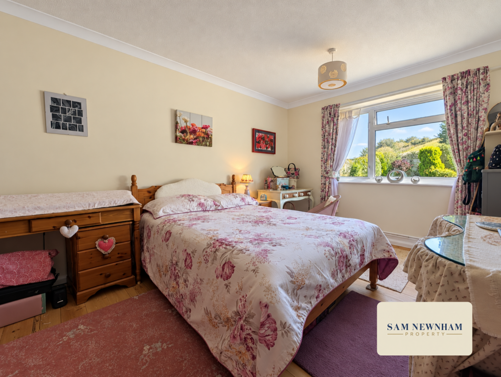 House in Portsmouth - View 4