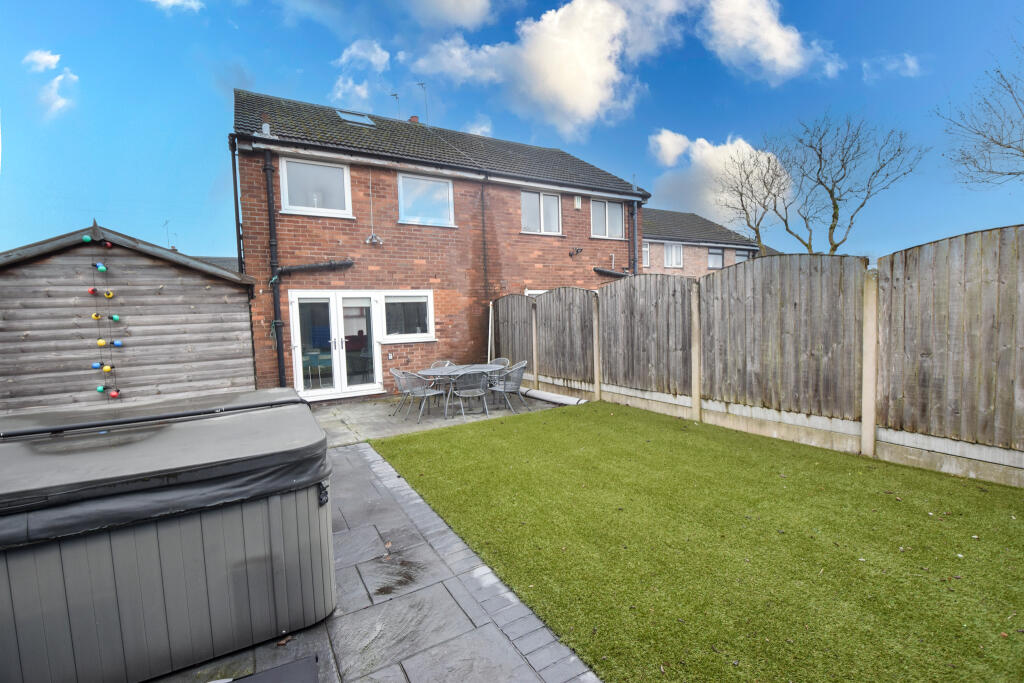 House in Trafford, Greater Manchester - View 4