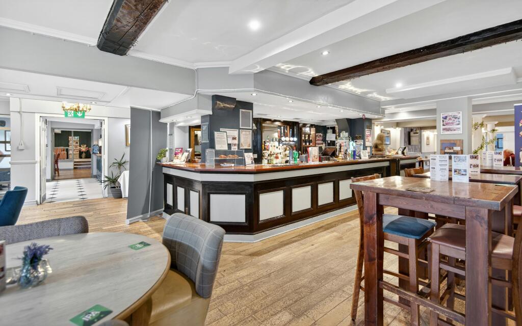 8685238-interior07.jpg