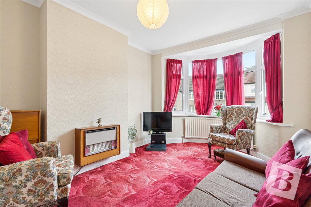 House in London - View 2
