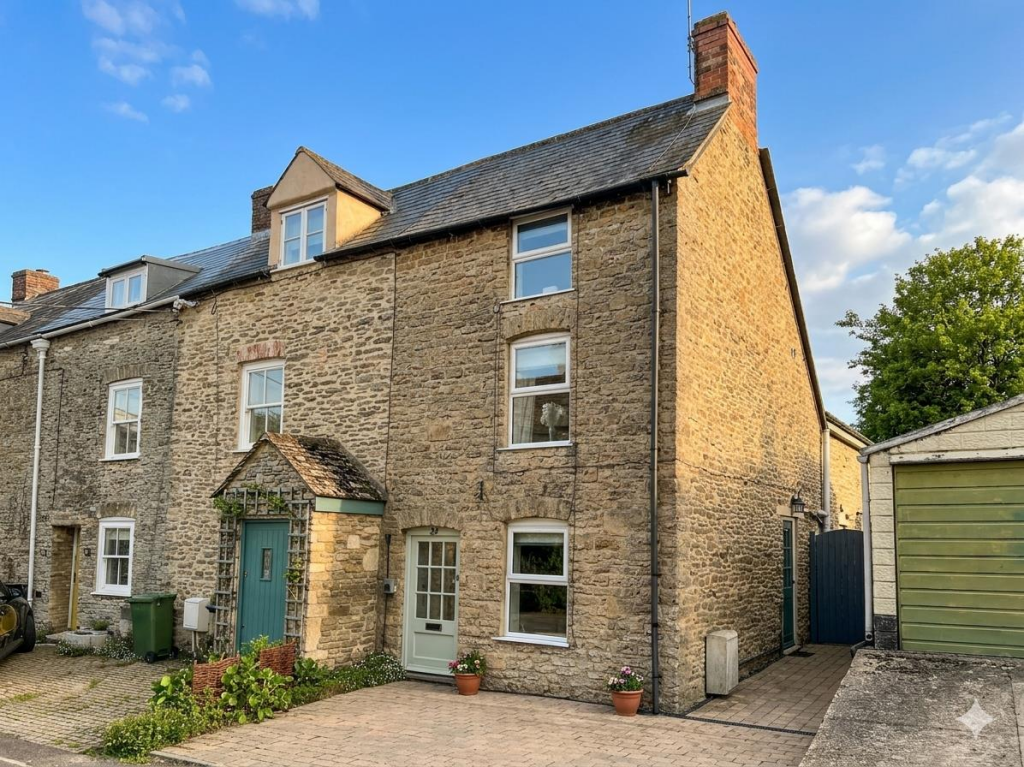 Main image of property: Gastons Road, Malmesbury