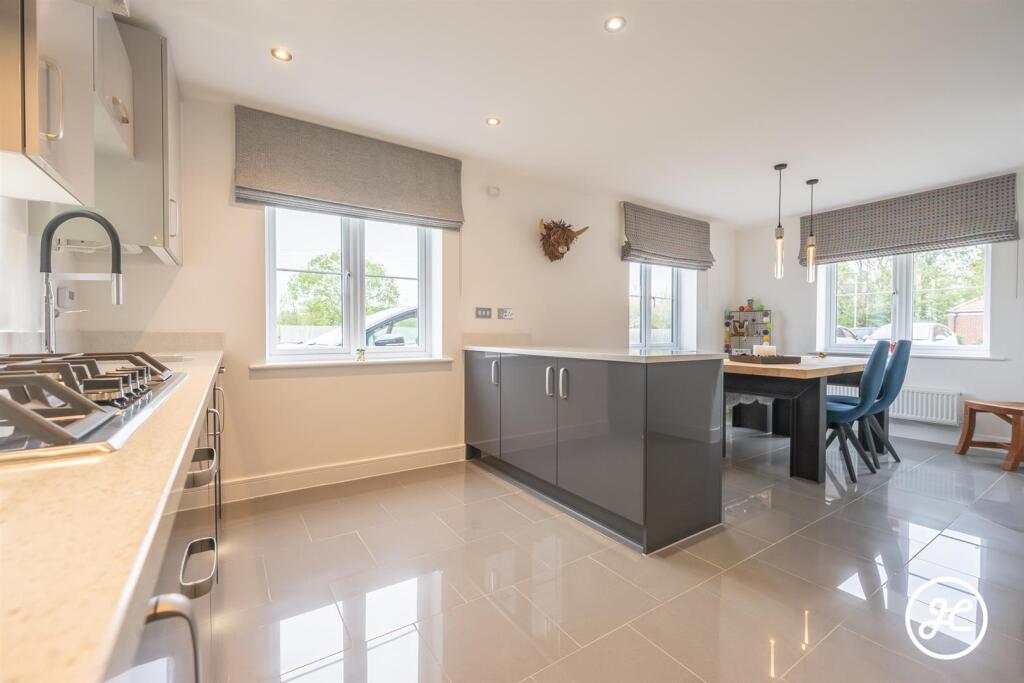 Greenacres, Puriton, Bridgwater - View 6