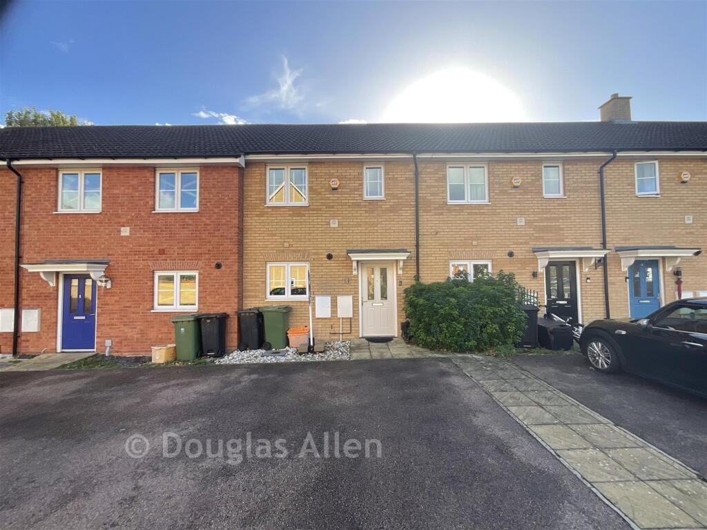 2-bed terraced on Dennington Crescent, Basildon, Essex, £350,000
