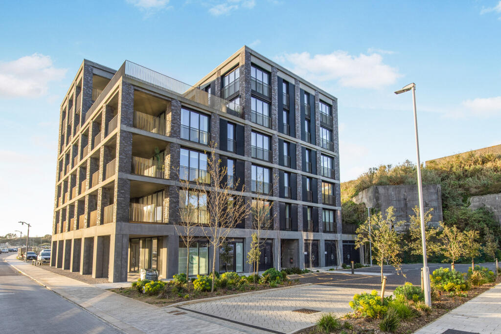 Main image of property: North Quay, Hayle, Cornwall, TR27