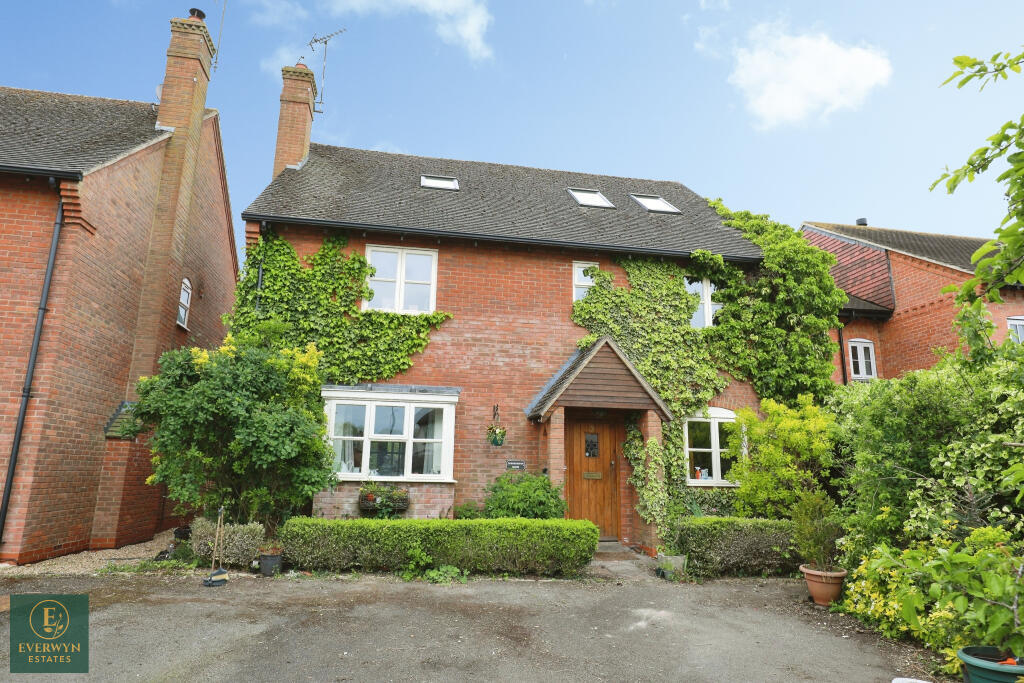 Main image of property: Cherington House, Farriers Yard, Banbury Road, Ettington, Warwickshire