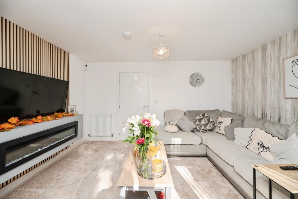 Imran Way, Oldbury photo 4