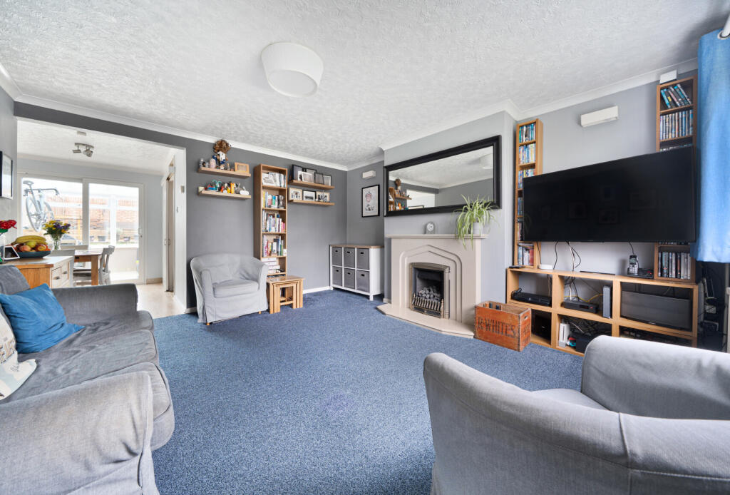 Main image of property: Brookfield Walk, Oldland Common, Bristol, Gloucestershire, BS30