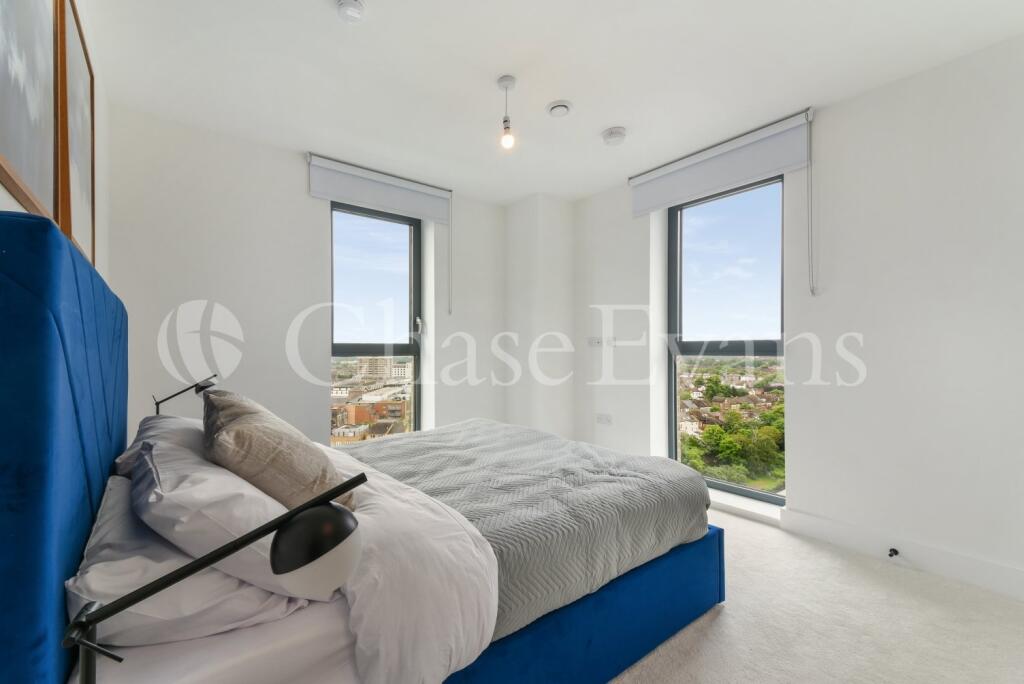 Apartment in Croydon - View 4