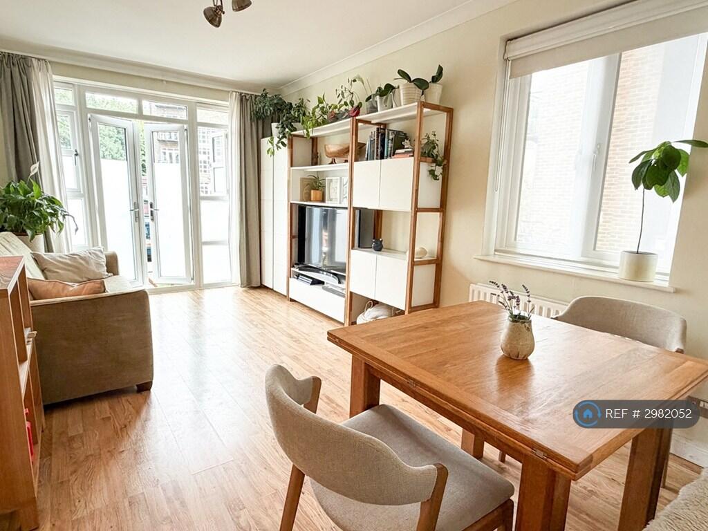 Main image of property: Old Ford Road, London, E3