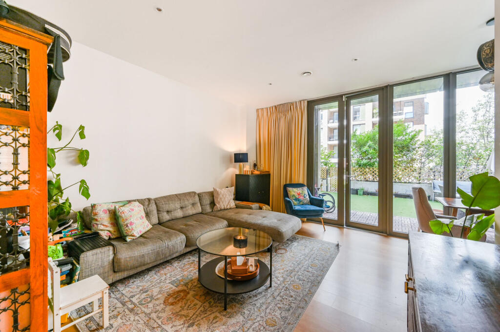 Apartment in London - View 2