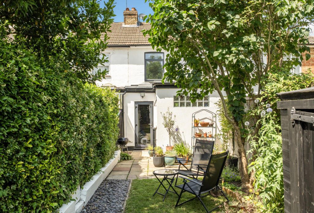 House in Tonbridge - View 4
