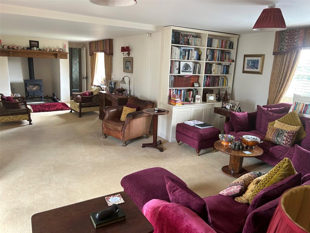House in Torridge, Bradworthy - More