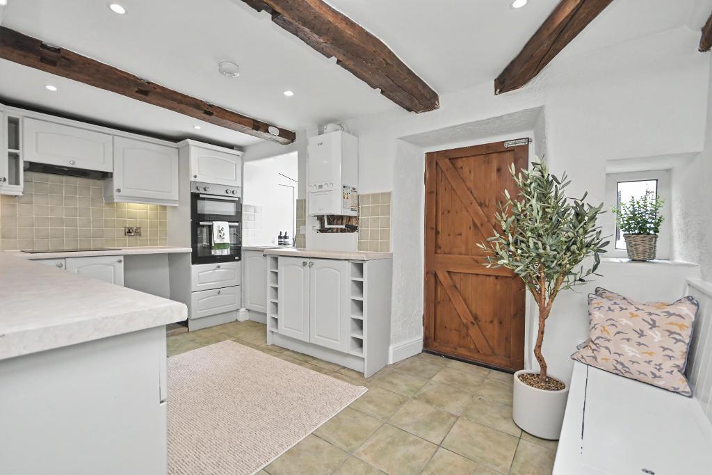 House in Hyndburn, Oakenshaw - View 5