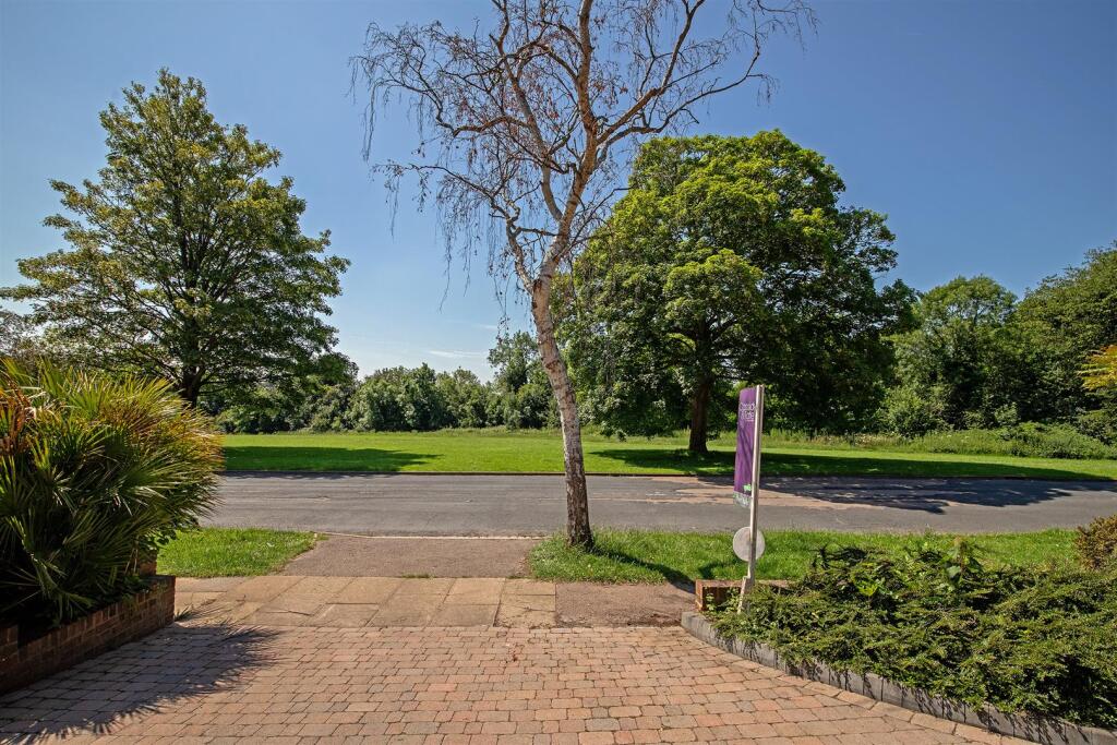 Toulmin Drive, St. Albans - View 5