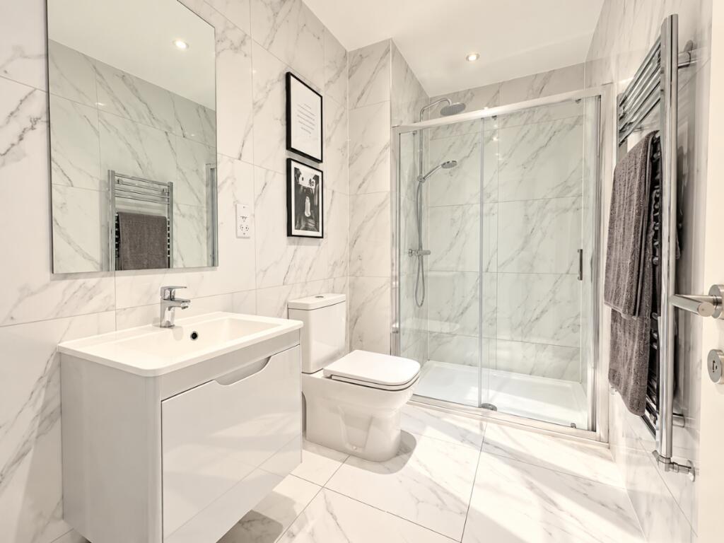 Apartment in Chelmsford - View 4