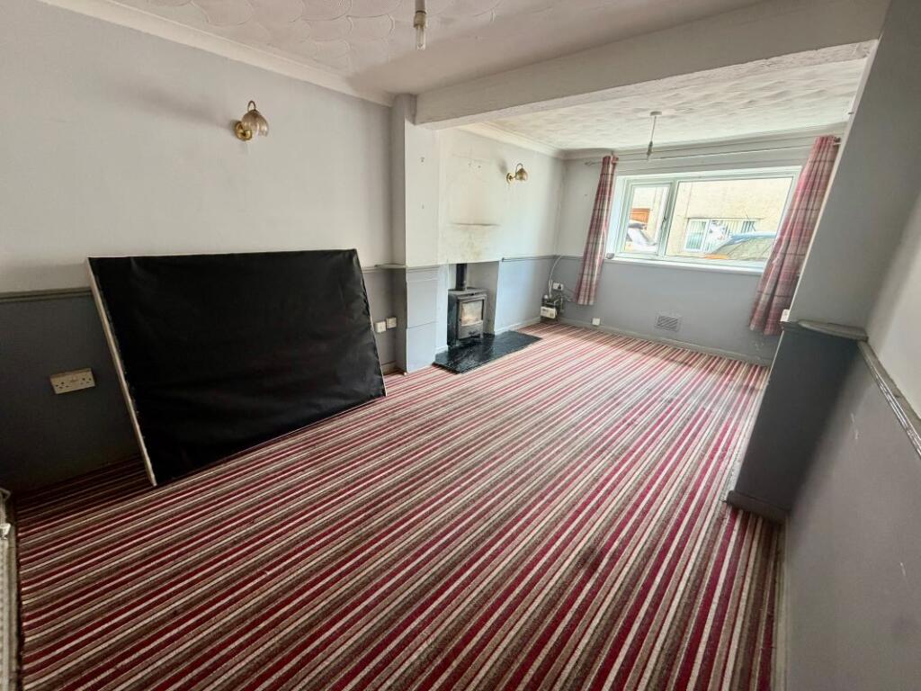14 Metcalfe Street, Caerau, Maesteg, CF34 0TB photo 2