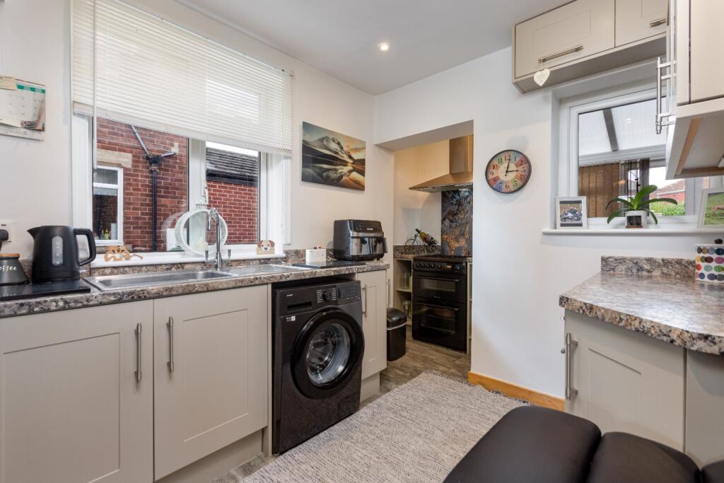 Bridge Road, Brompton on Swale photo 4