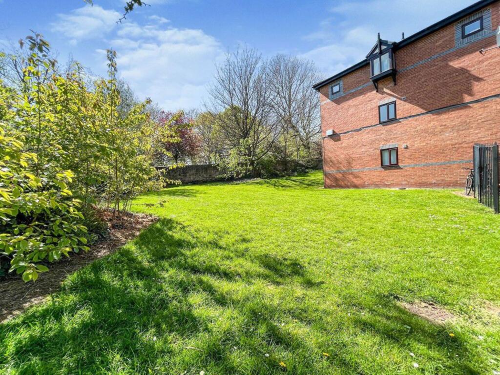 Property photo 11