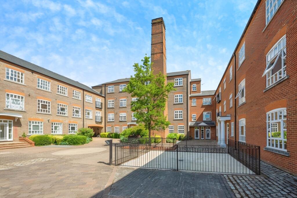 Main image of property: Lattimore Road, St Albans, AL1