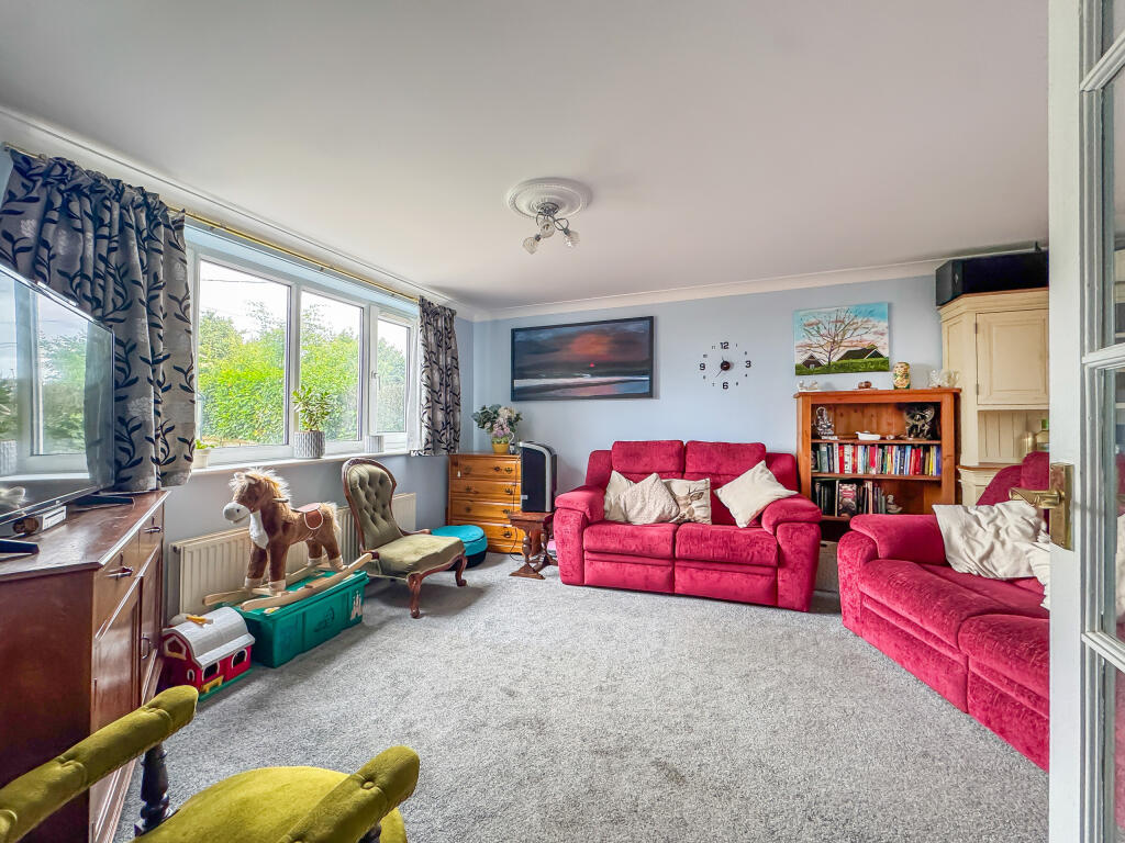 Edmunds 16A, Bunters Road, Wickhambrook, Newmarket, Suffolk photo 2