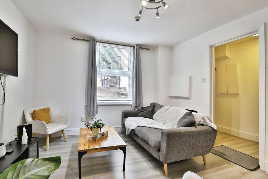 Purbeck Road, West Cliff BH2