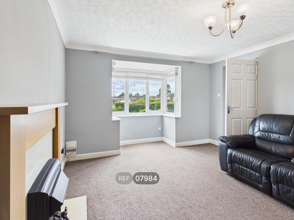 House in Hull - View 3