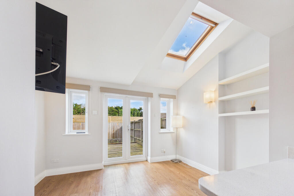 House in Dacorum, Adeyfield - View 4