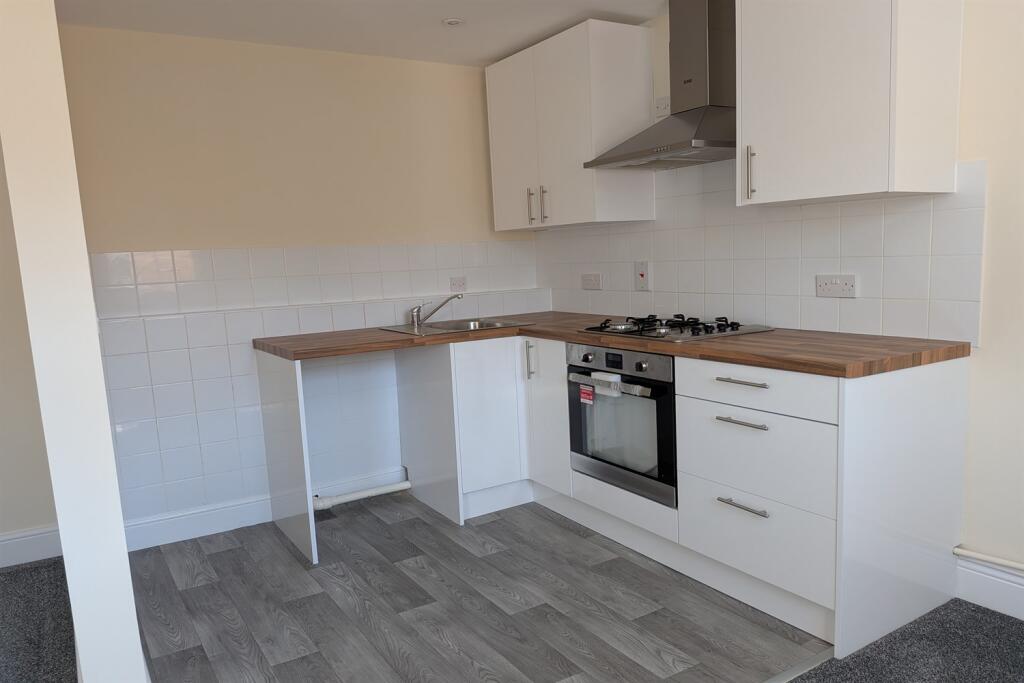 Apartment in Canterbury - View 5